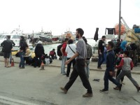 Refugees at Chios Port 2110152.JPG