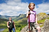350200p532EDNthumb4hd_langdales_girl_walking_c1.jpg